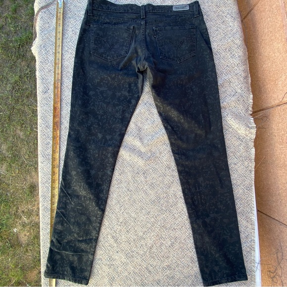 Levi’s 524 Too Superlow Jeans Black Denim Printed Design size 29 8 Skinny - Picture 6 of 14